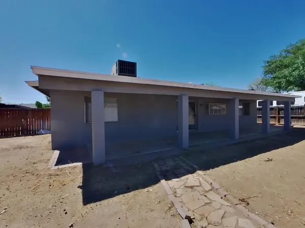 $1,779 | 10906 West Calle Del Sol, Phoenix, AZ 85037