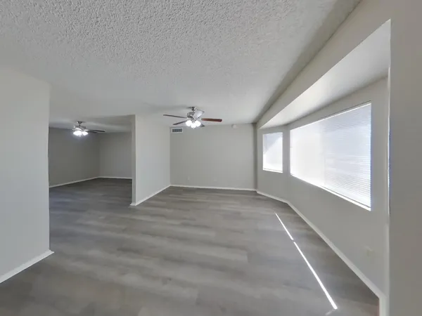 $1,779 | 10906 West Calle Del Sol, Phoenix, AZ 85037