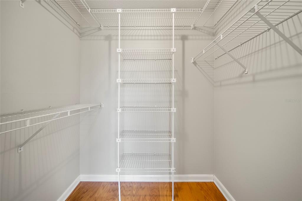 2611 Bayshore Boulevard, Unit 504 Tampa, FL 33629 - Photo 20 of 39 a view of walk in closet with empty racks