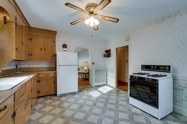 40 Princeton Road Malden, MA 02148 - Photo 13 of 25 Gallery Image 13
