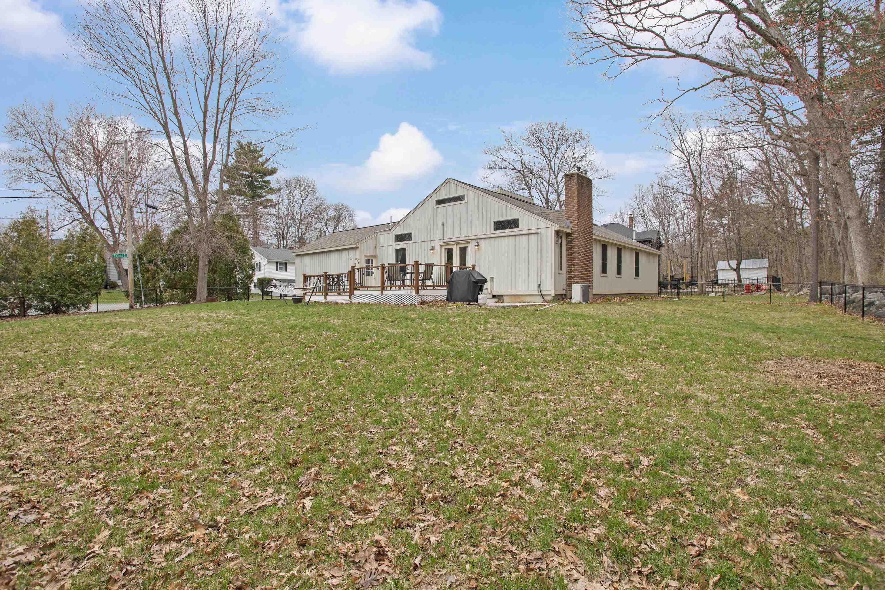 665 Walnut Street Manchester, NH 03104 - Photo 11 of 55