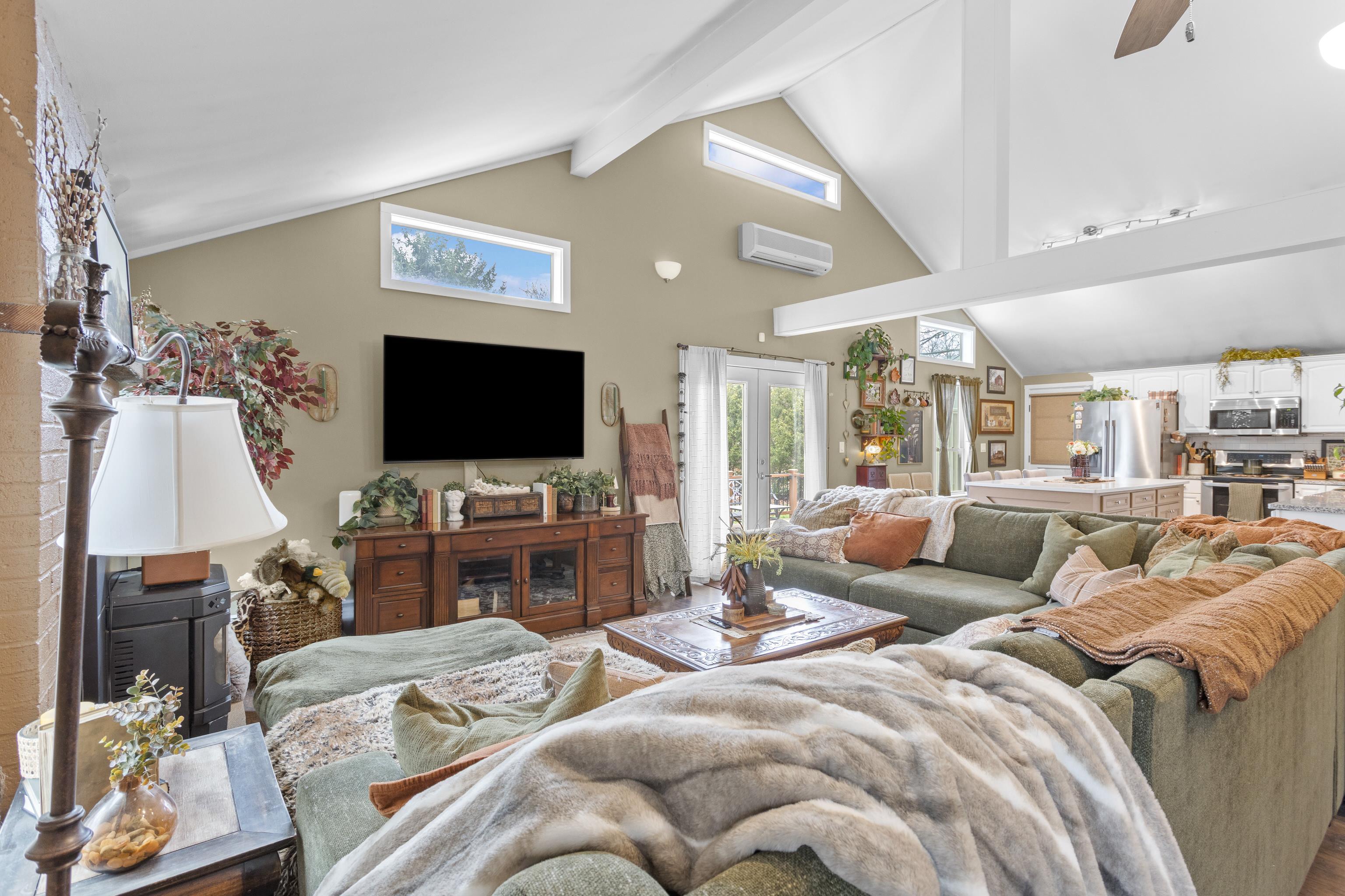 665 Walnut Street Manchester, NH 03104 - Photo 23 of 55