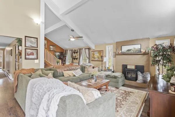 $599,900 | 665 Walnut Street, Manchester, NH 03104