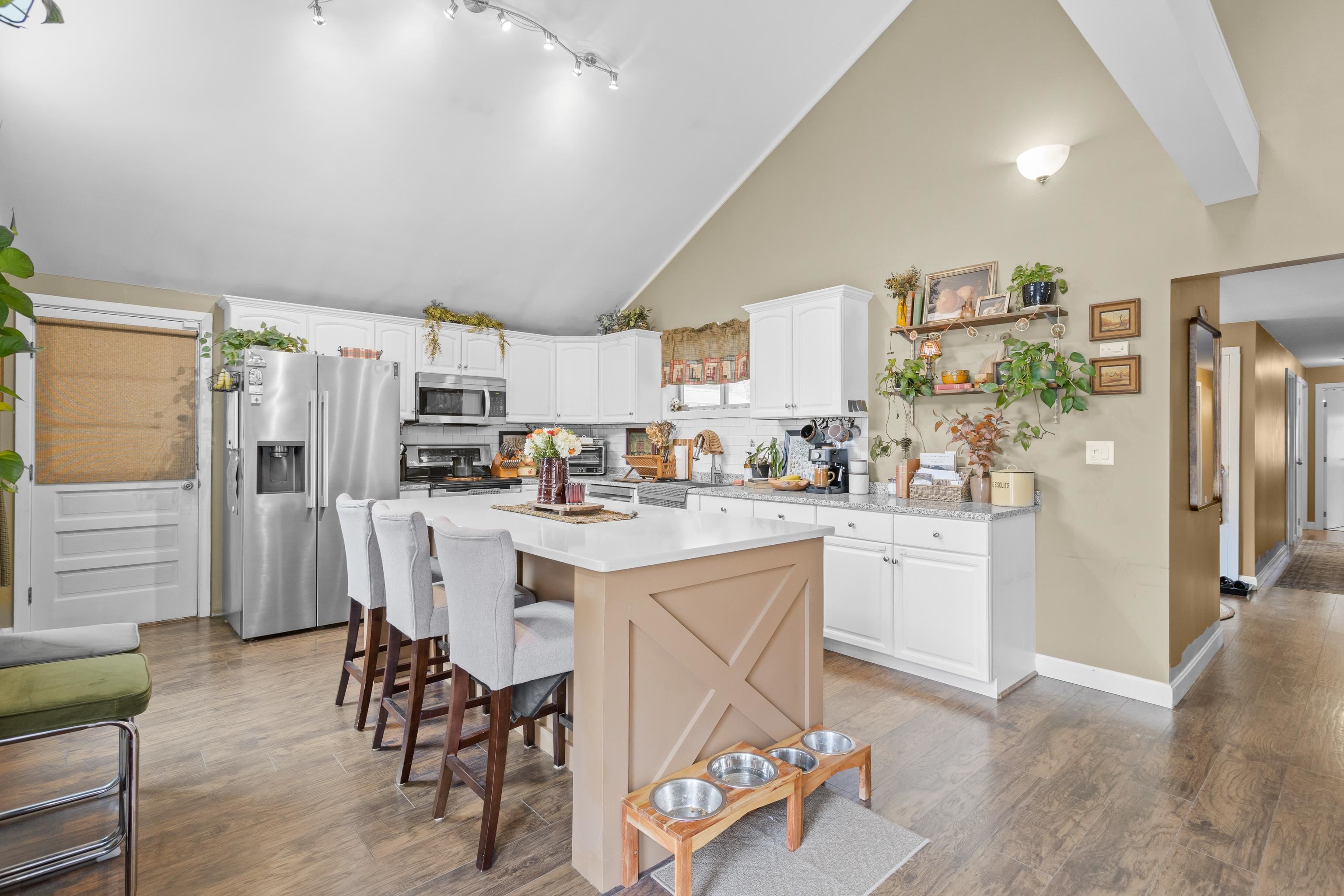 665 Walnut Street Manchester, NH 03104 - Photo 27 of 55