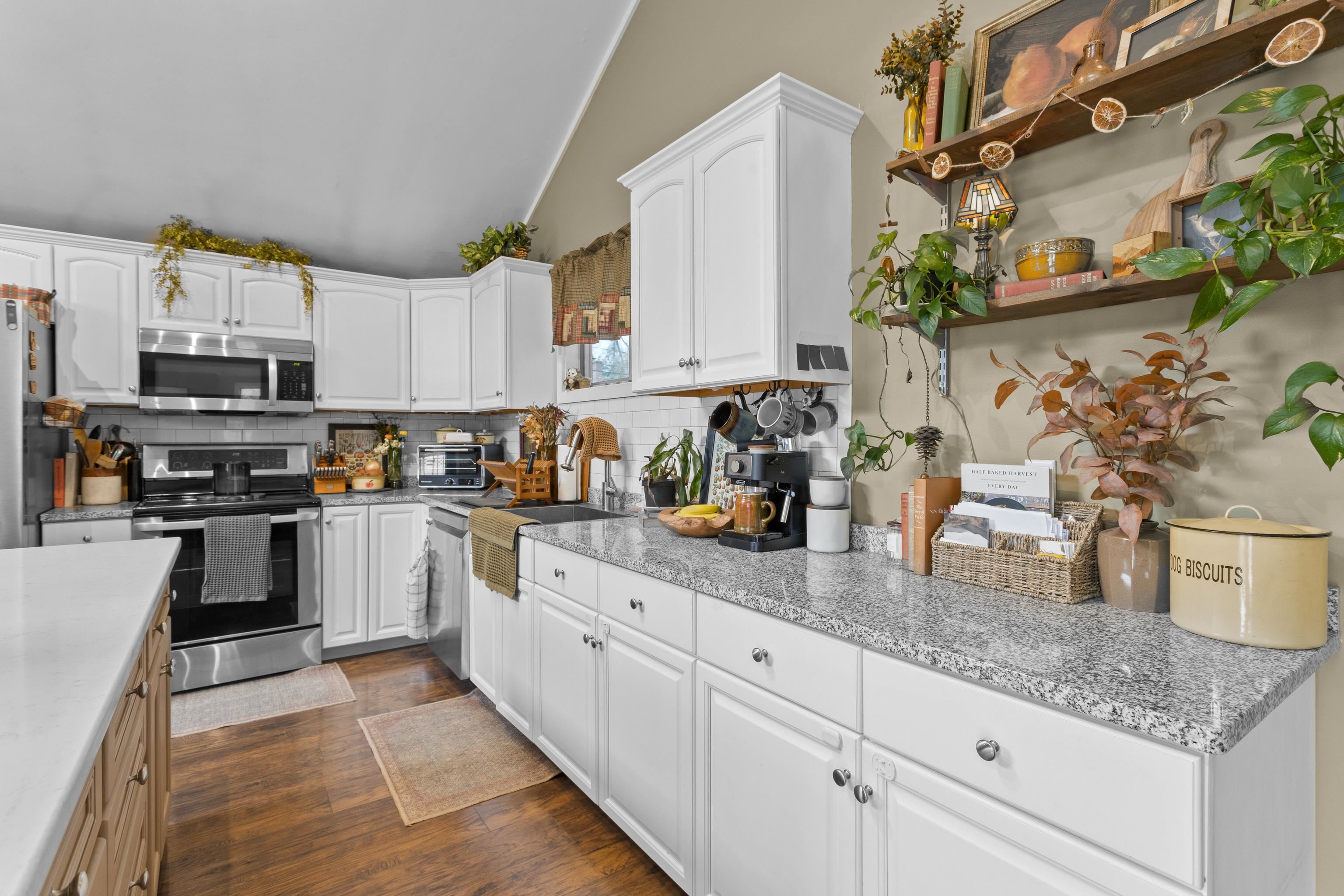 665 Walnut Street Manchester, NH 03104 - Photo 34 of 55