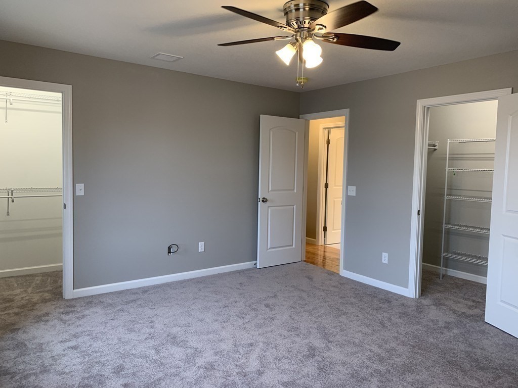 32 Howes Street Springfield, MA 01118 - Photo 9 of 16