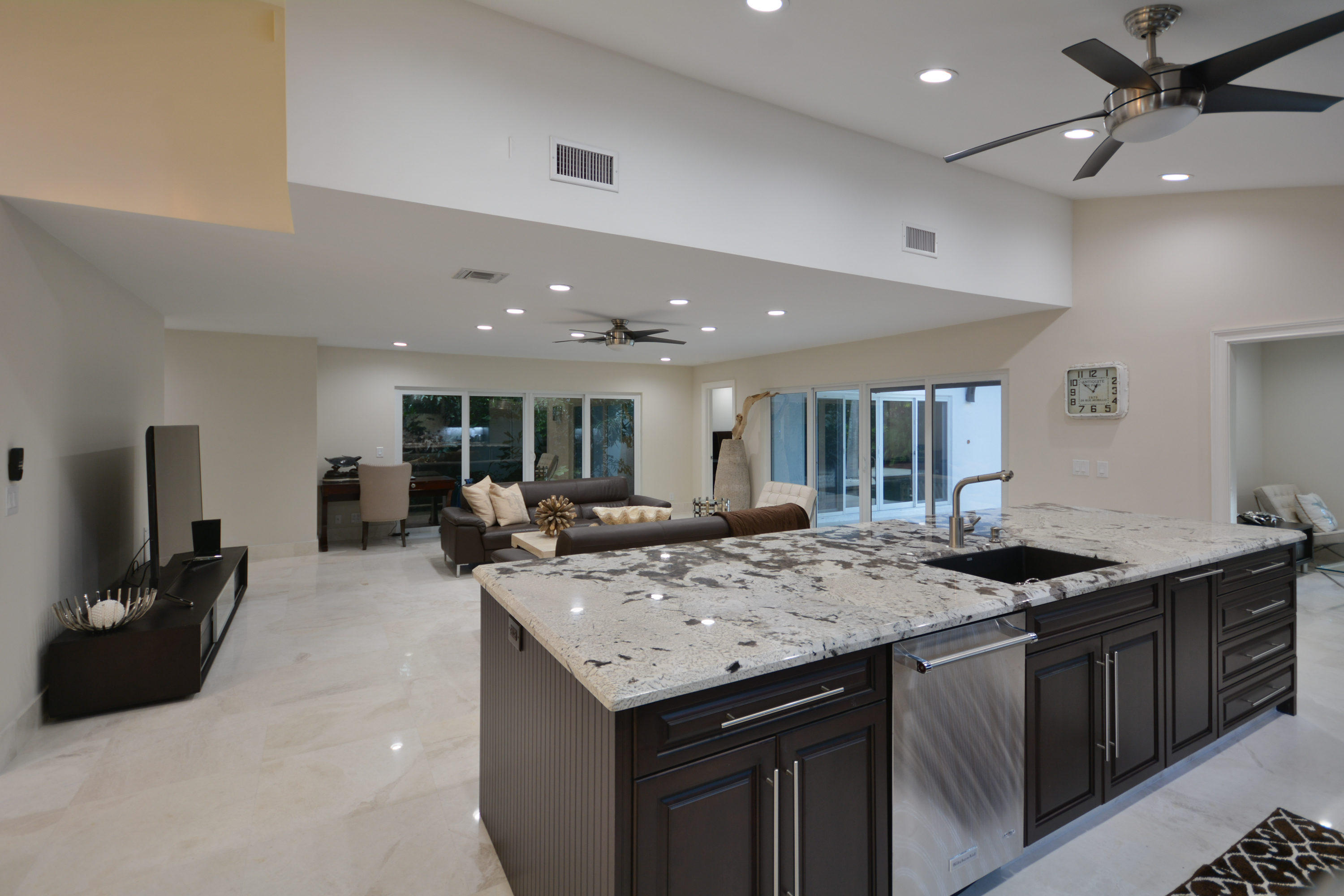 421 East Royal Palm Road Boca Raton, FL 33432 - Photo 12 of 39 421 E Royal Palm Rd Boca Raton-print-015