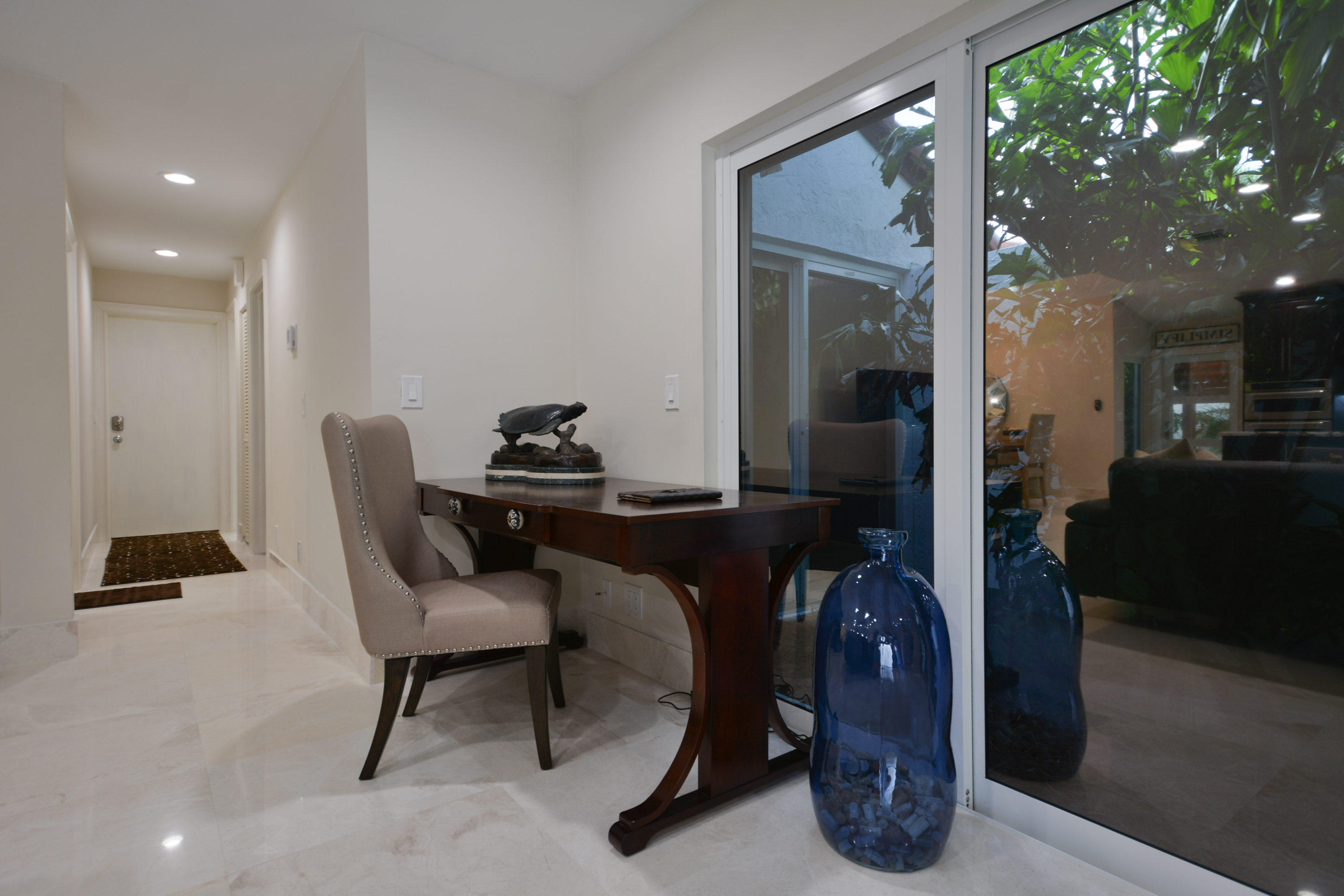 421 East Royal Palm Road Boca Raton, FL 33432 - Photo 27 of 39 421 E Royal Palm Rd Boca Raton-print-032
