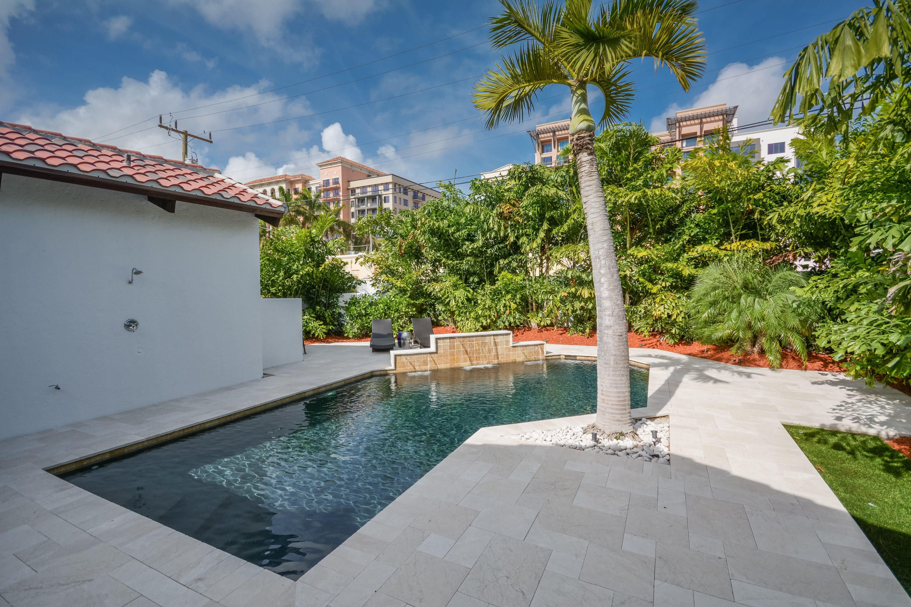 421 East Royal Palm Road Boca Raton, FL 33432 - Photo 31 of 39 421 E Royal Palm Rd Boca Raton-print-037