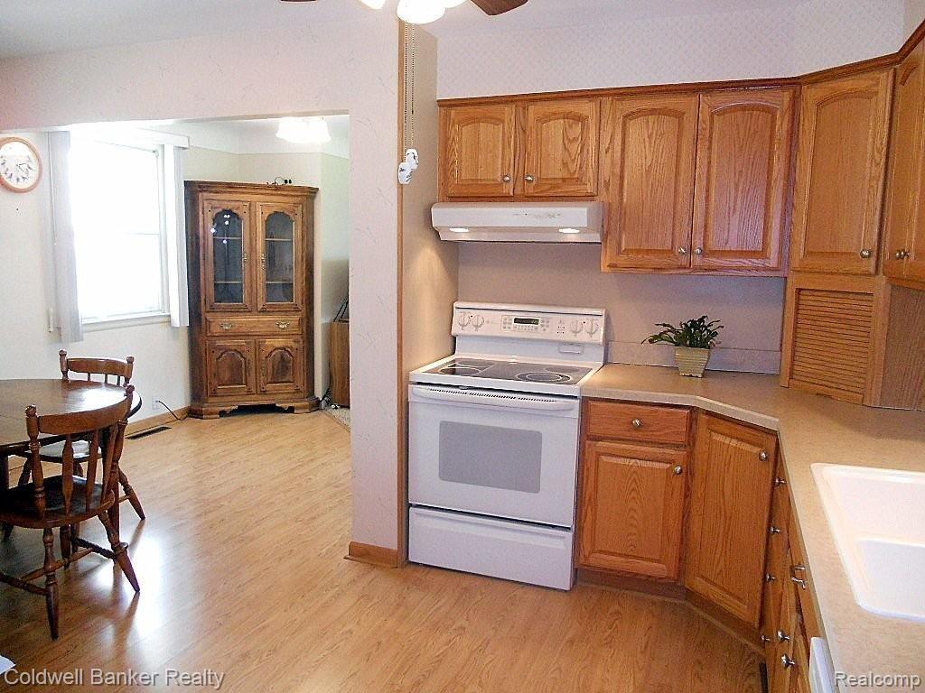 359 Reymont Road Waterford, MI 48327 - Photo 15 of 15 OPEN FLOOR PLAN