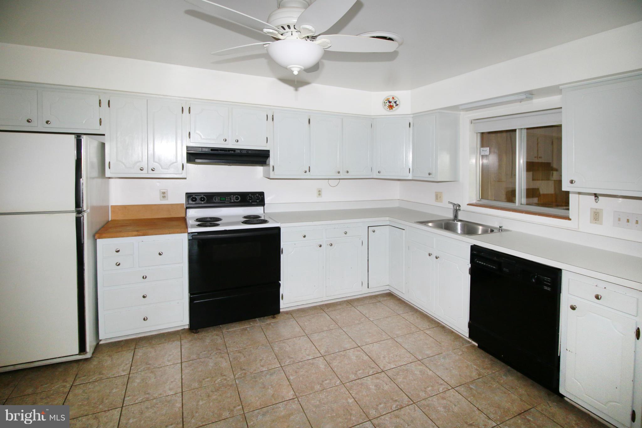 7000 Riley Road Warrenton, VA 20187 - Photo 12 of 24 Kitchen