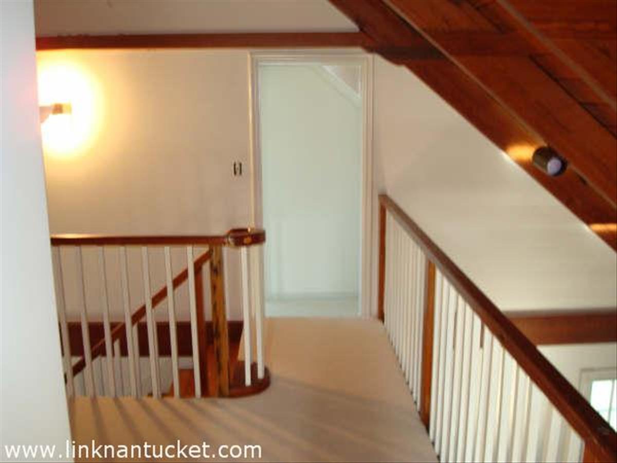 59 Somerset Road Nantucket, MA 02554 - Photo 13 of 16 Gallery Image 13