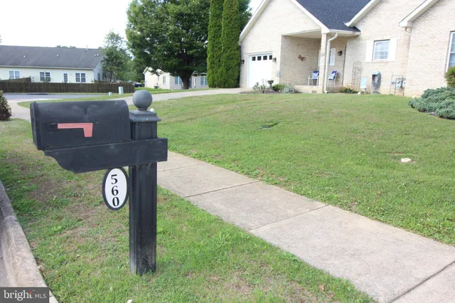 $1,800 | 560 Massanutten Court, Woodstock, VA 22664