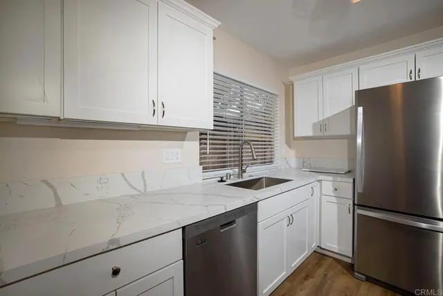 $3,900 | 9662 Caminito Del Vida, San Diego, CA 92121