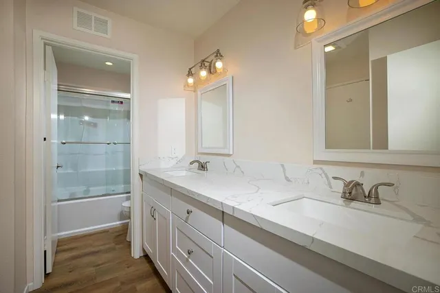 $3,900 | 9662 Caminito Del Vida, San Diego, CA 92121