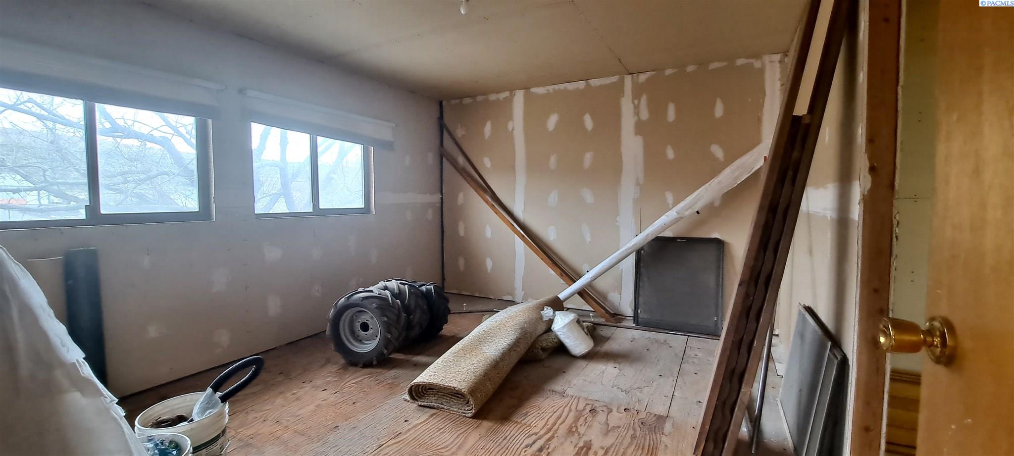 55102 Demoss Road Benton City, WA 99320 - Photo 29 of 30 Gallery Image 29