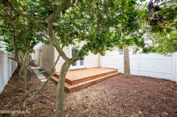 $4,195 | 176 East Coast Drive, Atlantic Beach, FL 32233