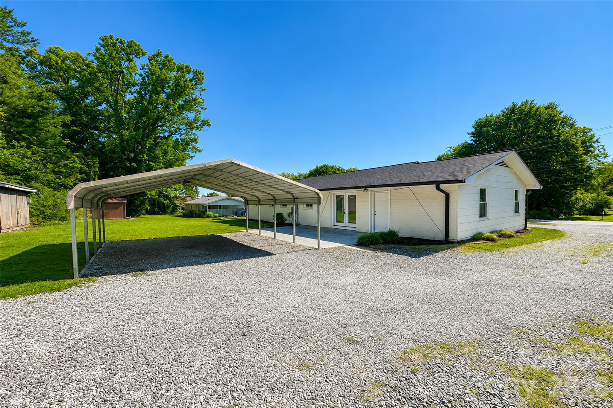 2121 24th Street Northeast Hickory, NC 28601 - Photo 26 of 30