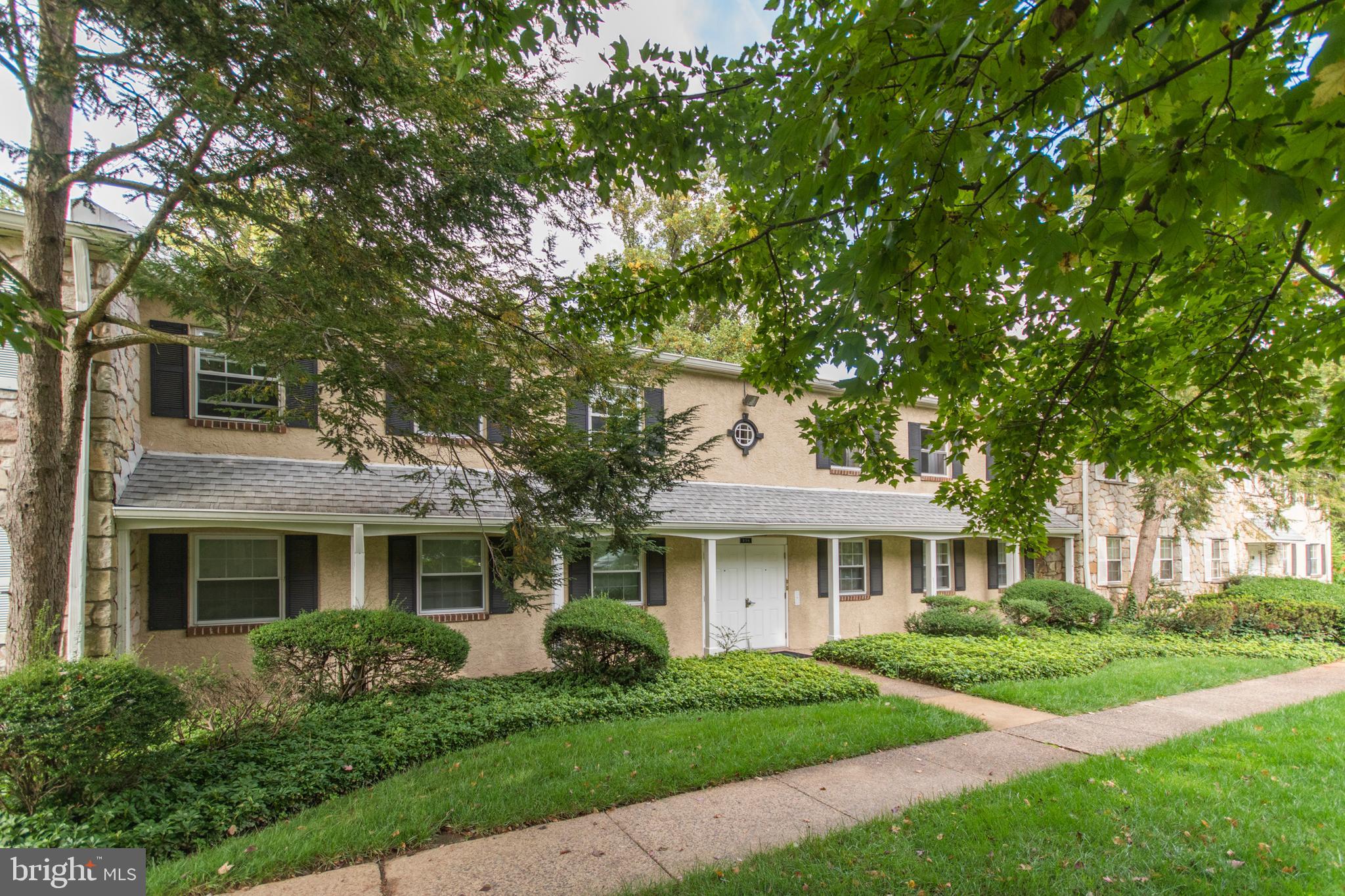 7302 Cresheim Road, Unit D8 Philadelphia, PA 19119 - Photo 2 of 22 Gallery Image 2