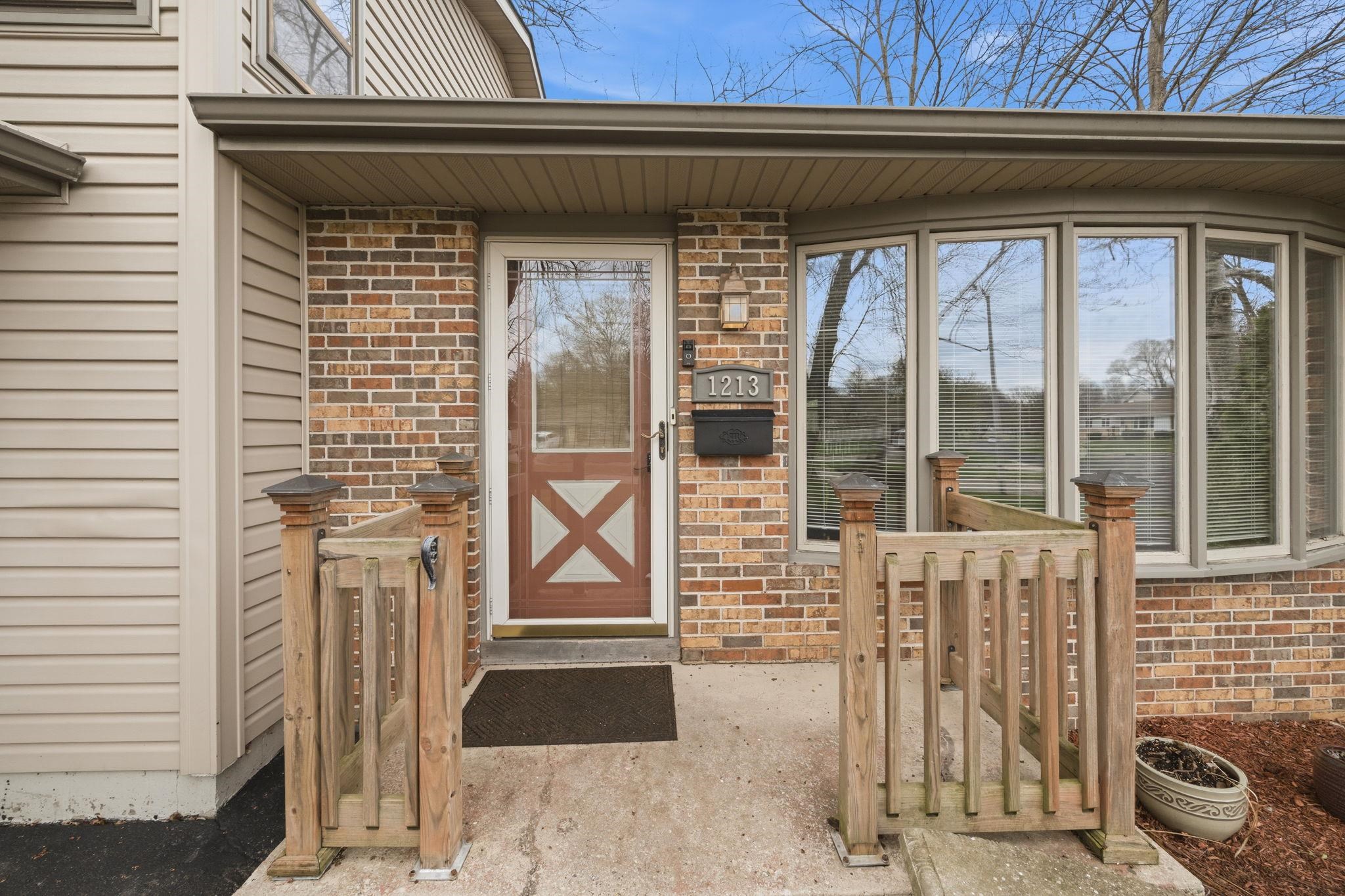 1213 Adrian Boulevard Fort Atkinson, WI 53538 - Photo 3 of 53