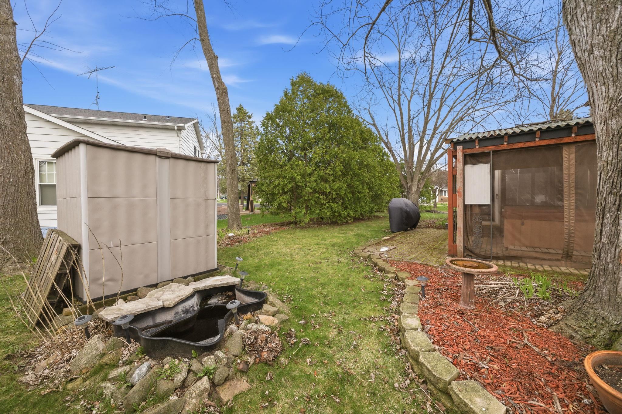 1213 Adrian Boulevard Fort Atkinson, WI 53538 - Photo 38 of 53