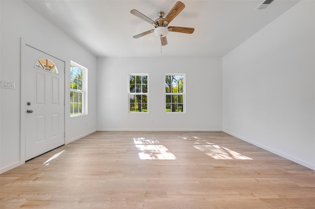 540 Southeast 2nd Street Cooper, TX 75432 - Photo 11 of 30 a view of an empty room with a window