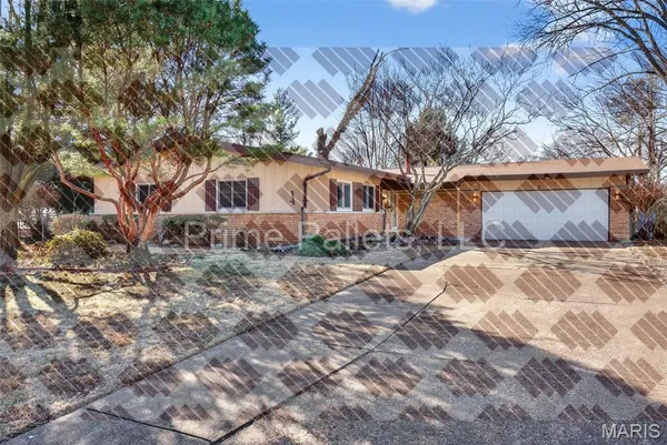 $1,920 | 7 Milbrook Lane, Florissant, MO 63033