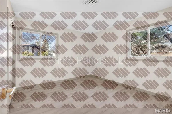 $1,920 | 7 Milbrook Lane, Florissant, MO 63033