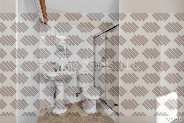 $1,920 | 7 Milbrook Lane, Florissant, MO 63033