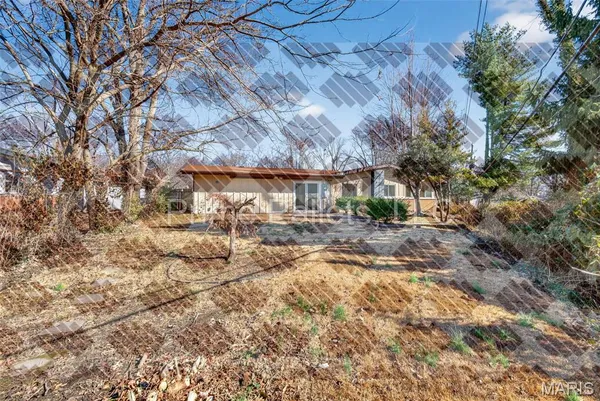 $1,920 | 7 Milbrook Lane, Florissant, MO 63033