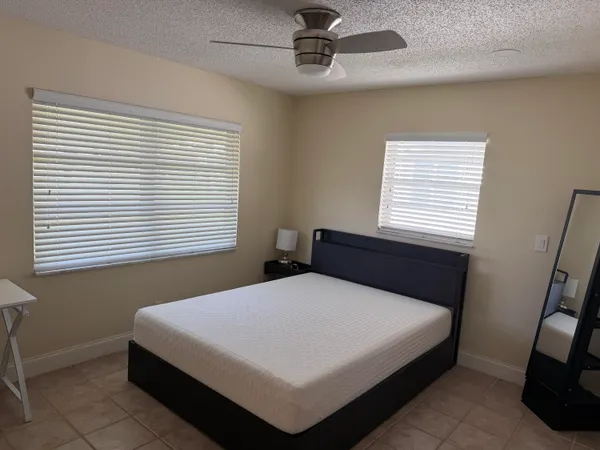 $2,500 | 1904 Southwest 13th Way, Boynton Beach, FL 33426