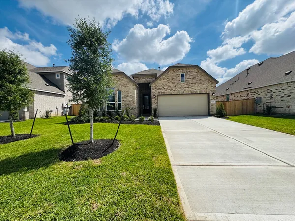 $2,500 | 4227 Eagle Pass Drive, Rosenberg, TX 77469
