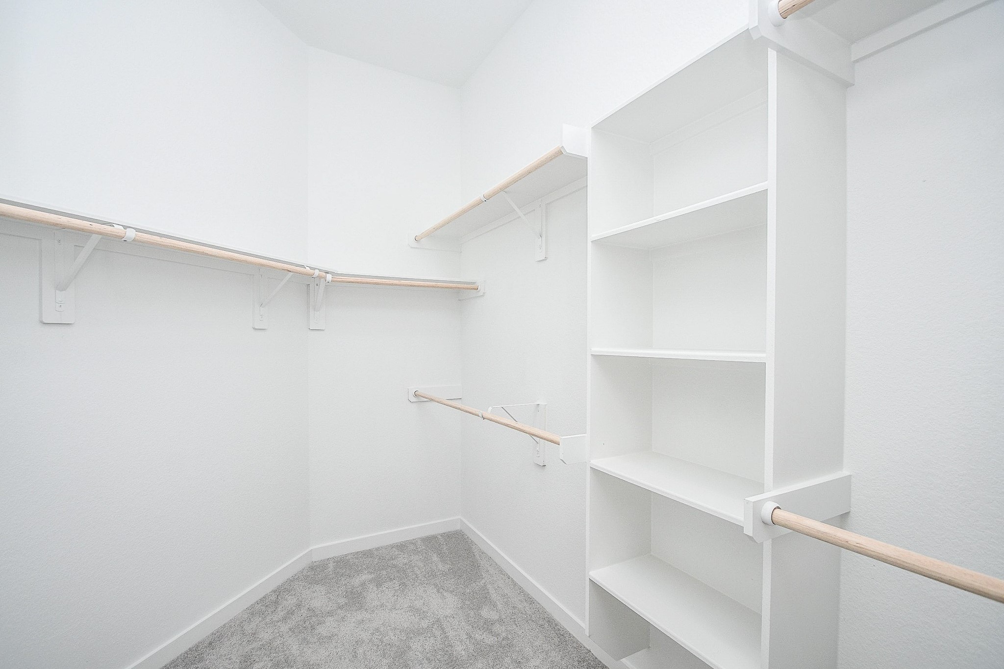 4227 Eagle Pass Drive Rosenberg, TX 77469 - Photo 16 of 28 Spacious closet