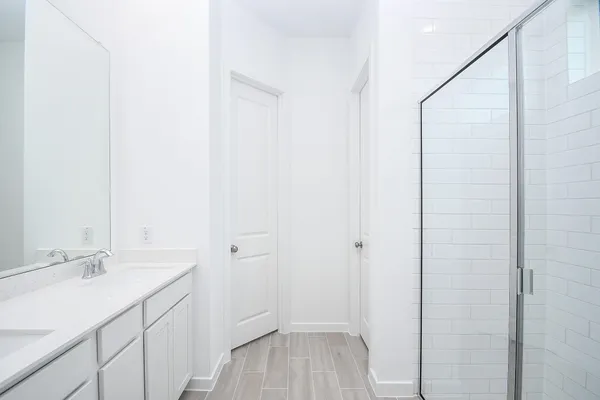 $2,500 | 4227 Eagle Pass Drive, Rosenberg, TX 77469