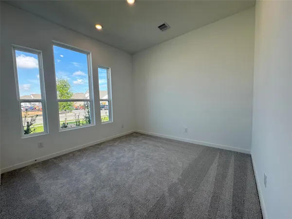 $2,500 | 4227 Eagle Pass Drive, Rosenberg, TX 77469