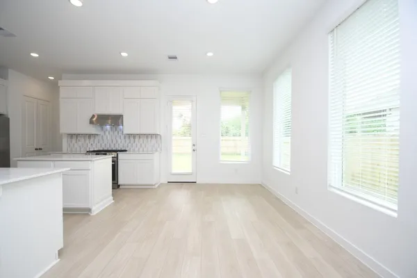 $2,500 | 4227 Eagle Pass Drive, Rosenberg, TX 77469