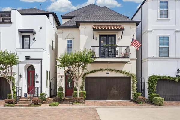 $549,900 | 10906 Wrenwood Green, Houston, TX 77043