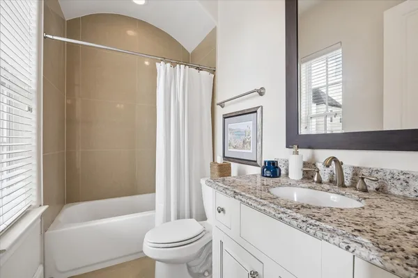 $549,900 | 10906 Wrenwood Green, Houston, TX 77043