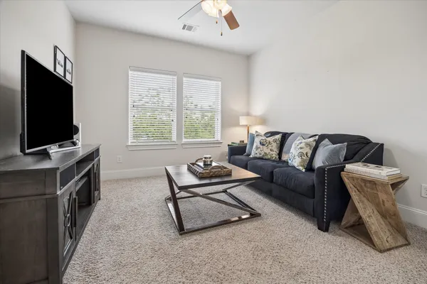 $549,900 | 10906 Wrenwood Green, Houston, TX 77043