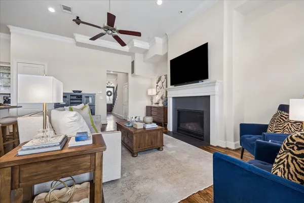 $549,900 | 10906 Wrenwood Green, Houston, TX 77043