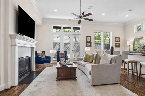 $549,900 | 10906 Wrenwood Green, Houston, TX 77043