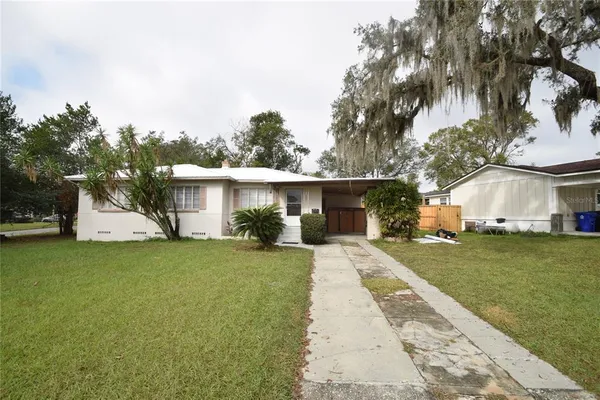 $1,995 | 3115 Buckingham Avenue, Lakeland, FL 33803
