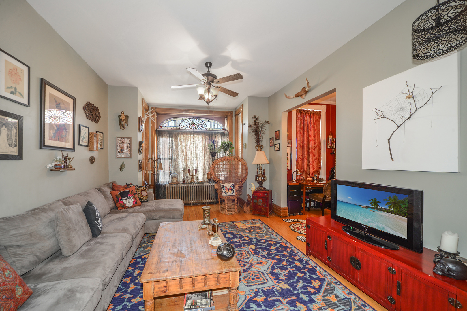 2425 West Medill Avenue Chicago, IL 60647 - Photo 4 of 24