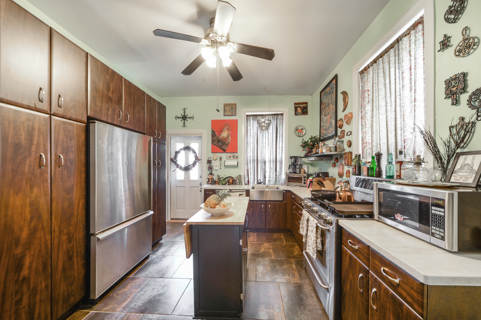 2425 West Medill Avenue Chicago, IL 60647 - Photo 8 of 24