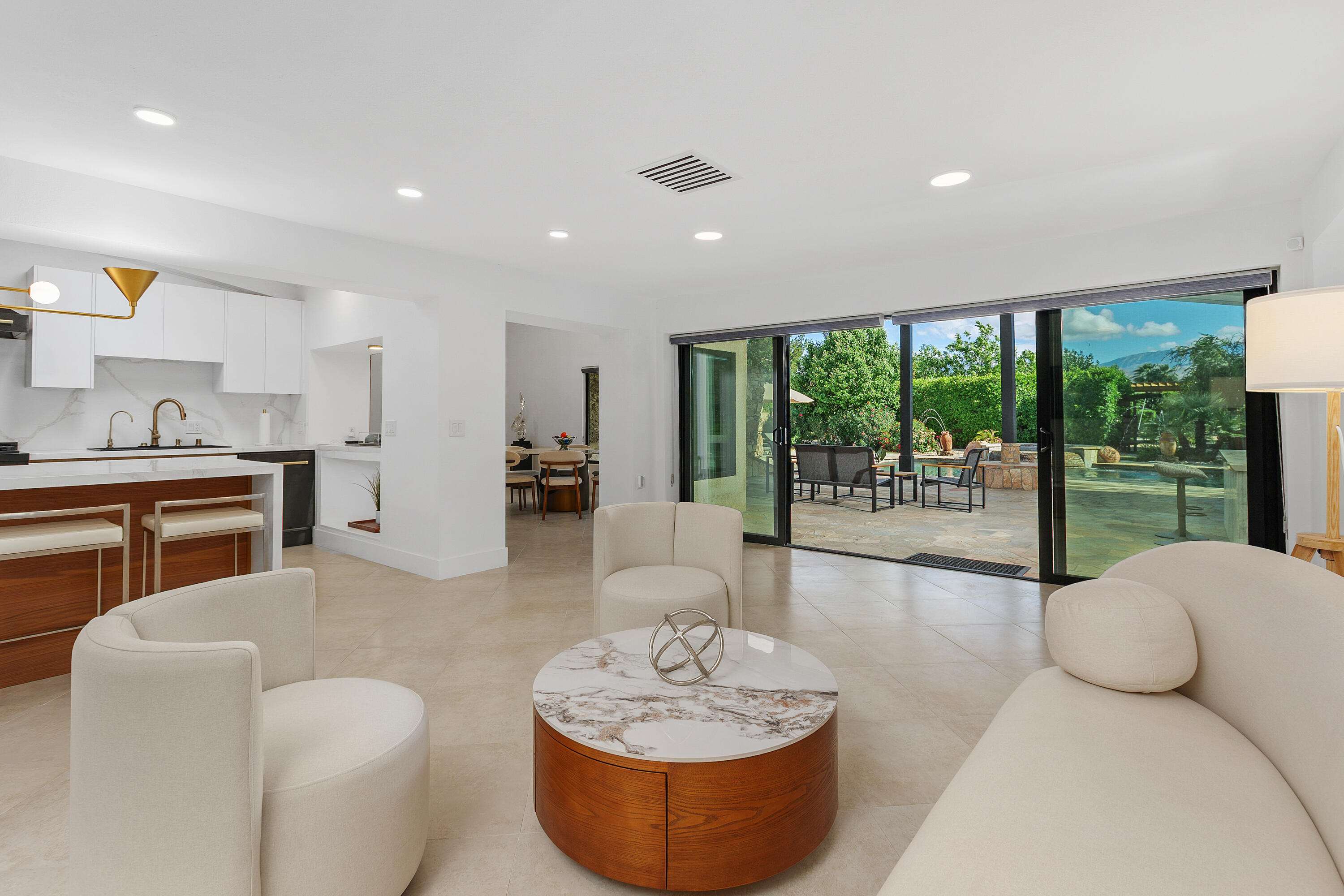 72114 Follansbee Road Rancho Mirage, CA 92270 - Photo 13 of 66 72_12065769_EI-185237-312