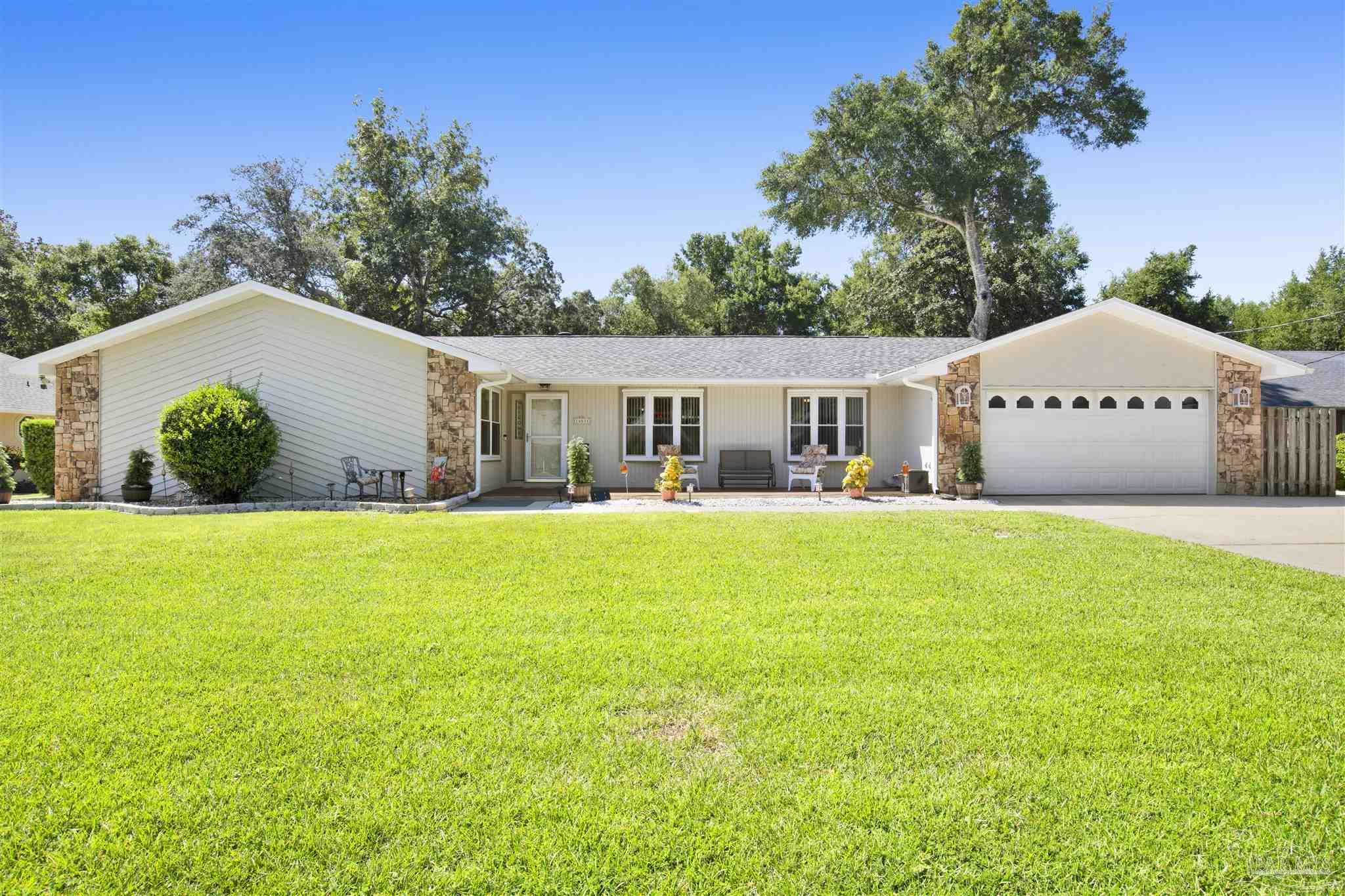 16531 Innerarity Point Road Pensacola, FL 32507 - Photo 6 of 60
