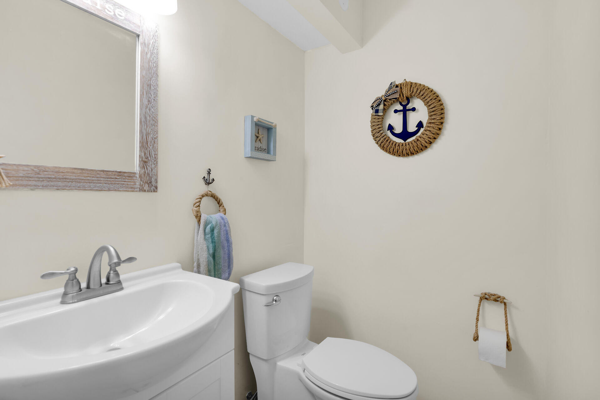 209 Buttonwood Avenue Key Largo, FL 33037 - Photo 20 of 46 a bathroom with a toilet and a sink