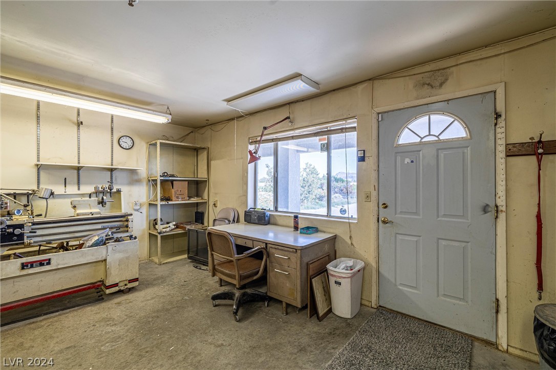1081 West Dyer Road Pahrump, NV 89048 - Photo 17 of 25 Gallery Image 17