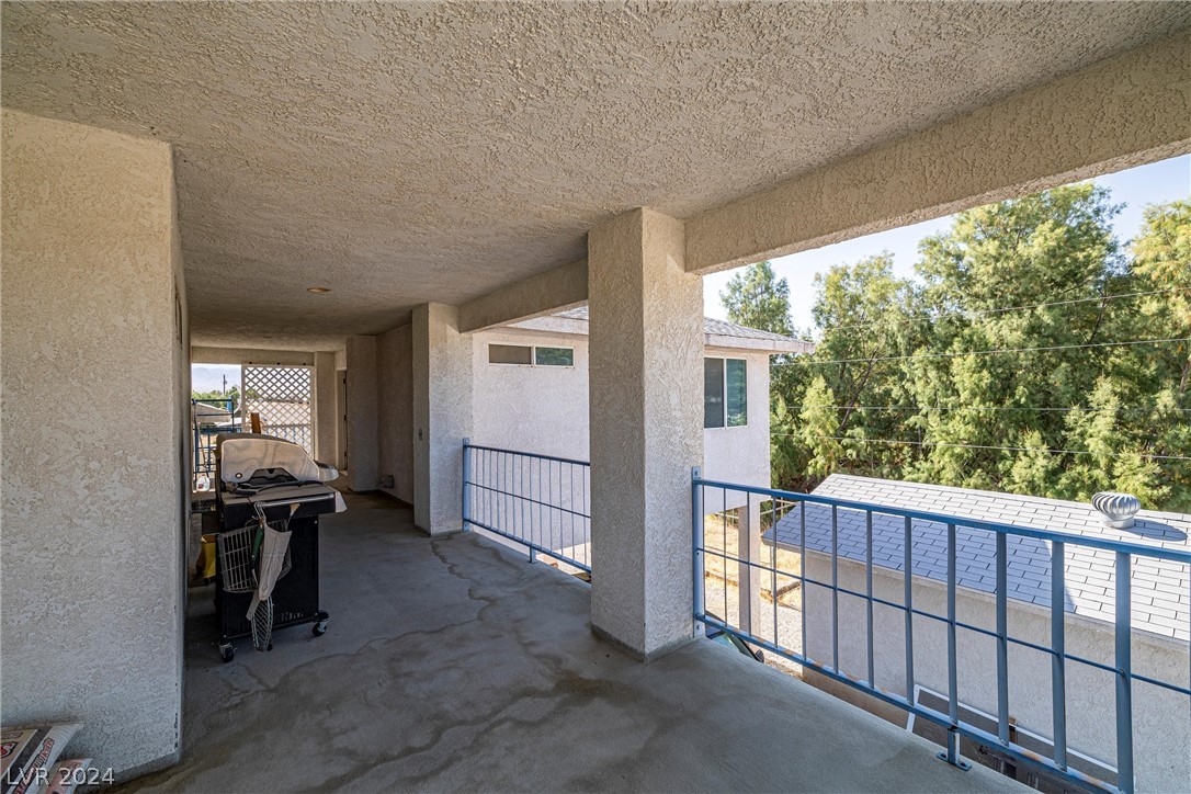 1081 West Dyer Road Pahrump, NV 89048 - Photo 5 of 25 Gallery Image 5
