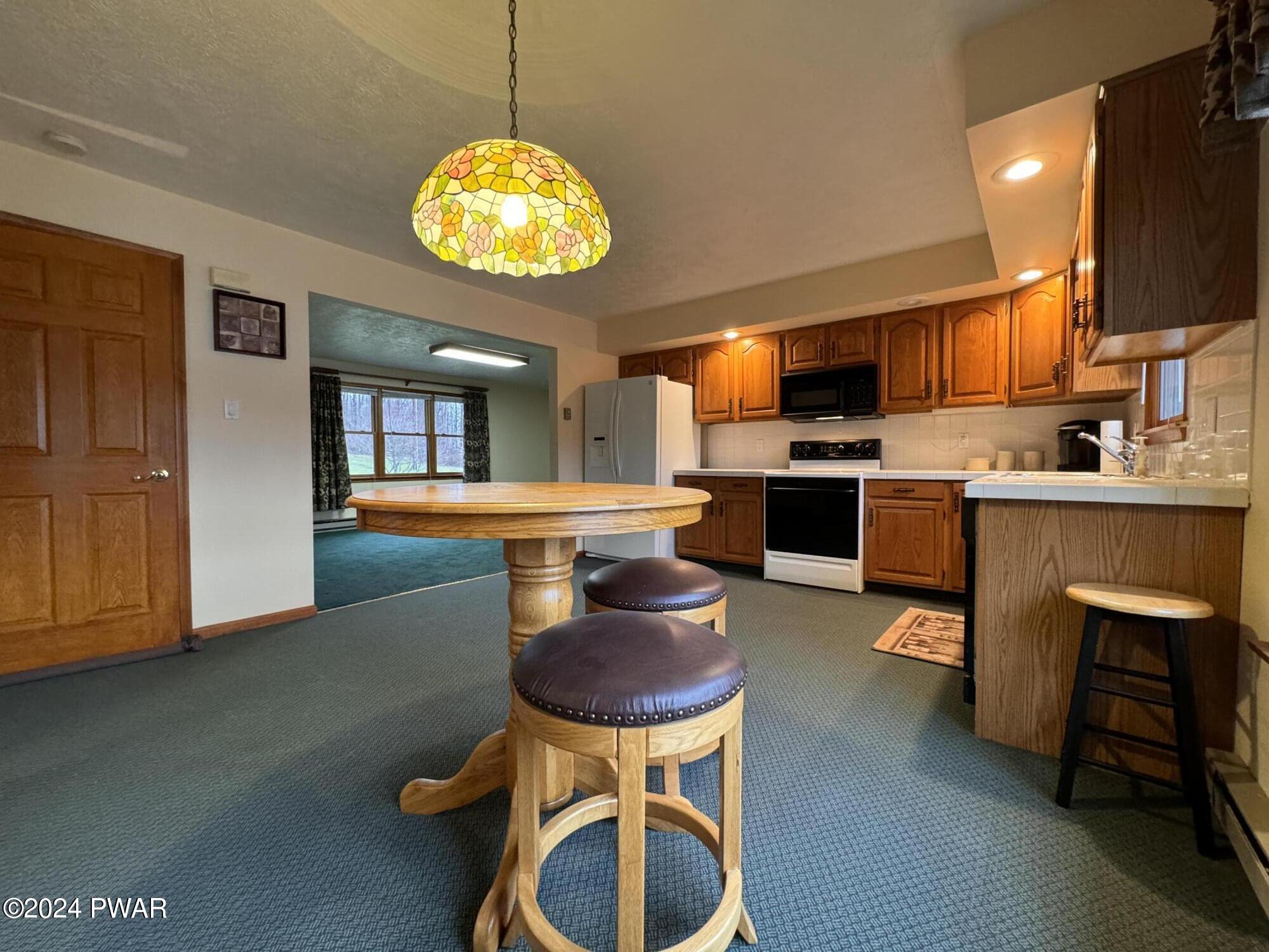 194 North Smith Road, Unit B Waymart, PA 18472 - Photo 6 of 19